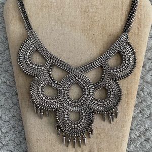 Stella & Dot Tallulah Silver Bib Necklace